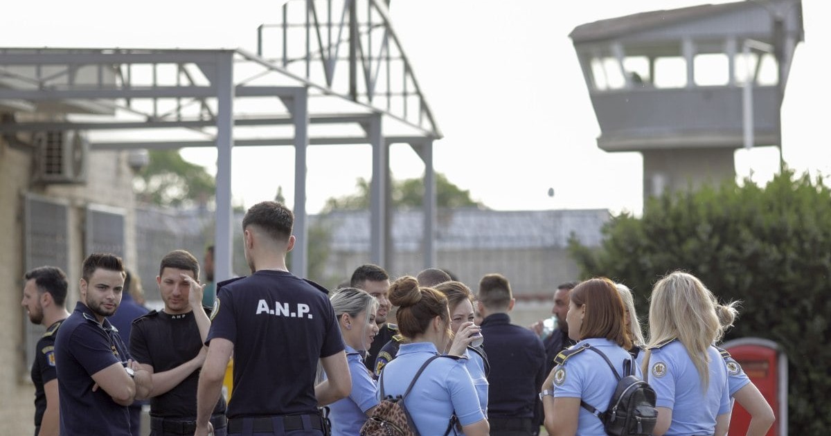 Polițiștii din penitenciare pregătesc un nou protest.