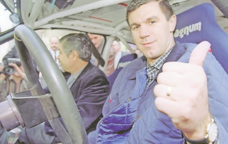Mihai Leu: «Soţia voia să abandonez!»