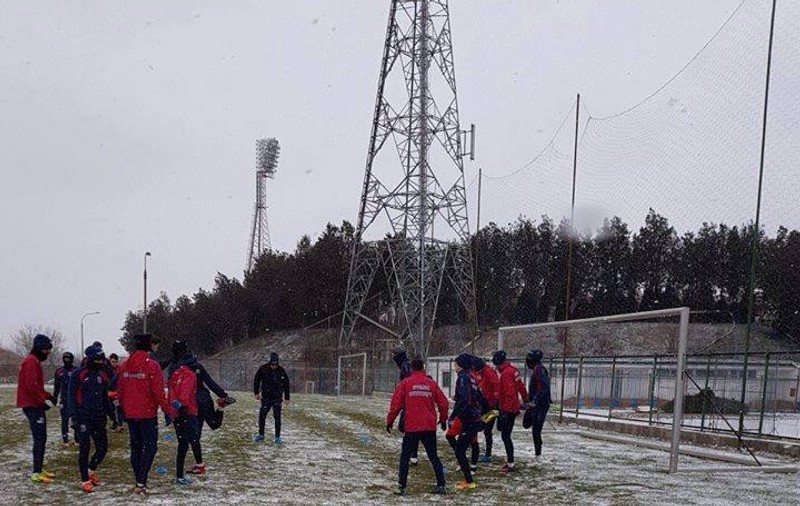 CSA Steaua s-a reunit azi. Echipa va merge în cantonament la Forban