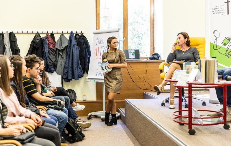 Povestea festivalului de literatură de la Iași care a crescut ca Făt-Frumos! De la o idee născută într-un birou la un eveniment cu invitați care au câștigat Nobelul