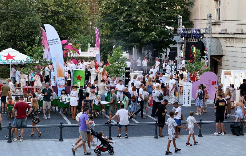 Strada Domnească din Galați, modernizată complet, devine gazda unui turneu internațional de volei