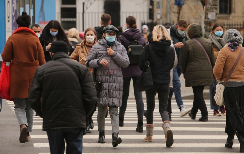 Prefectul Capitalei, după ce rata de infectare din București a depășit pragul de 6: „Nu carantinăm, se iau măsuri pentru protejarea sănătății populației”