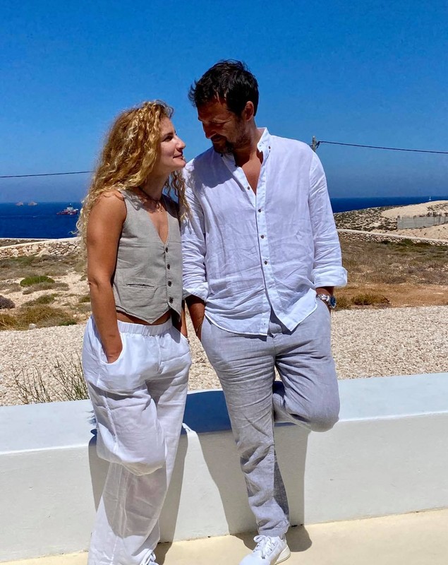 Andrei Aradits și soția lui au divorțat după 17 ani de căsnicie. Primele declarații făcute de actor. „Am fost și la psiholog”