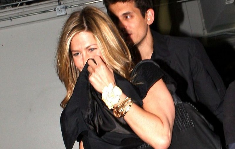 Jennifer Aniston s-a împăcat cu John Mayer?