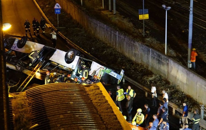 „Țipetele s-au transformat într-o liniște de mormânt”. Veneția, în șoc după accidentul cu 21 de morți. Mărturiile celor care au intervenit