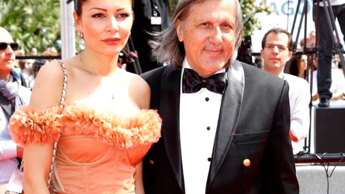 Prima declarație a lui Brigitte Sfăt după ce Ilie Năstase a fost prins băut la volan. Ce spune bruneta despre problemele cu alcoolul ale acestuia