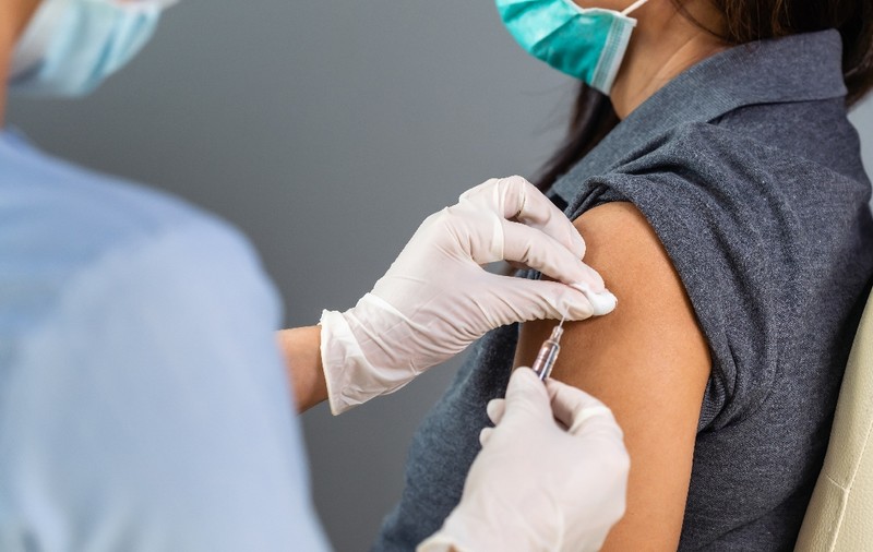 De ce cred doi sociologi că studiul care susține că majoritatea profesorilor nu vor să se vaccineze nu este relevant