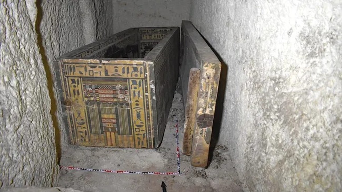 Cameră funerară a unei preotese egiptene, găsită după 4.000 de ani Sursă: Facebook/ Ministry of Tourism and Antiquities وزارة السياحة والآثار