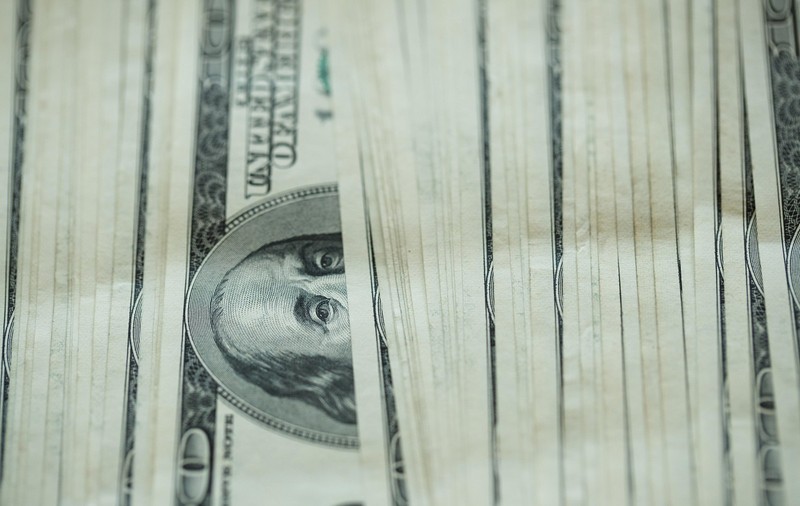 O femeie a descoperit că fiica ei are 50 de miliarde de dolari la bancă: „Ne-am făcut fotografii cu extrasul de cont”