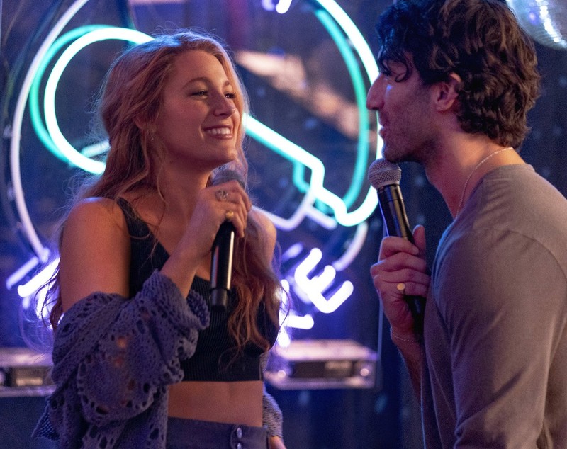 Blake Lively îl acuză de hărțuire sexuală și defăimare pe Justin Baldoni, colegul ei din filmul „It Ends with Us”. Cum se apără actorul