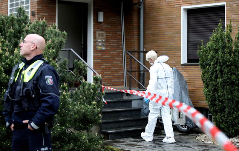 Arme şi explozibili, în locuinţa unui soldat al forţelor speciale germane