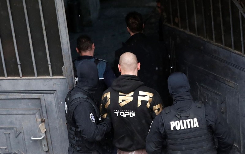 Traficant de droguri din Cluj, reținut în timp ce vindea 1,4 kilograme de substanță psihoactivă