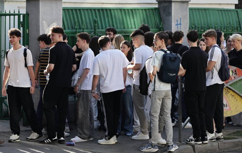 BAC 2026 - Ce nu ai voie să faci în sala de examen și ce acte îți trebuie la Bacalaureat