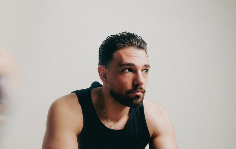 Andrew Barabancea ar putea fi jurat într-o emisiune TV: „Am primit propuneri”. În ce relații a rămas cu Naomi Hedman după despărțire