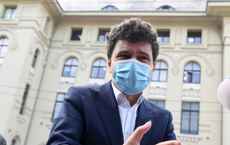 Nicușor Dan: „Ca să testezi două milioane de oameni cu testul PCR te costă 100 milioane de euro, pe care nu-i avem”