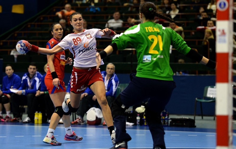 Nici la handbal nu mai suntem buni! România - Polonia 29-31 şi am ratat calificarea în sferturi