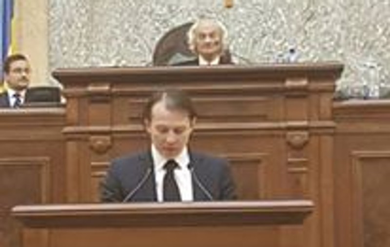 Senator PNL, către ministrul Finanțelor: Ce rol are Darius Vâlcov în minister? Mi s-a confirmat prezența sa la ședințe