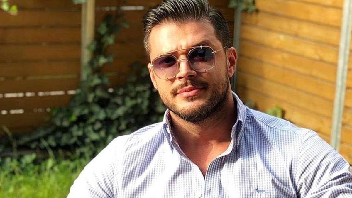 Prima declarație a lui Victor Slav după ce s-a aflat că are iubită. Cum arată alături de focoasa Raluca