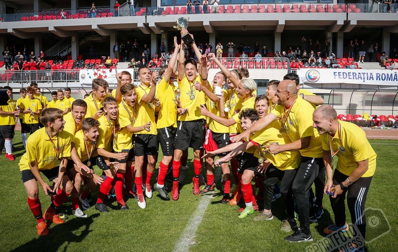 Campioana Csikszereda a bătut în finală pe Csikszereda! Altă anomalie din fotbalul românesc: două echipe de la același club s-au luptat pentru un trofeu!