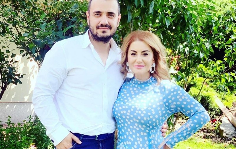 Emilia Ghinescu s-a despărțit de Sebastian după 13 ani de relație. Au împreună o fetiță: „E o perioadă puțin mai grea pentru amândoi”