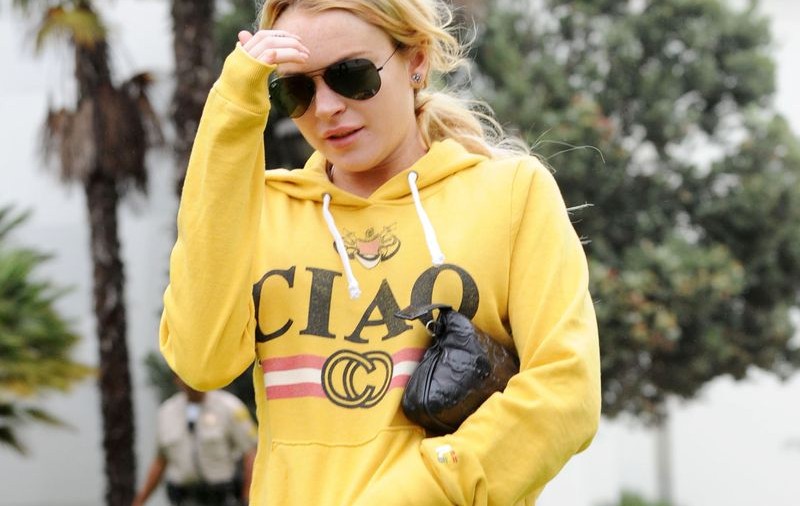Lindsay Lohan pe Twitter: "Din păcate, am picat cel mai recent test la cocaină"