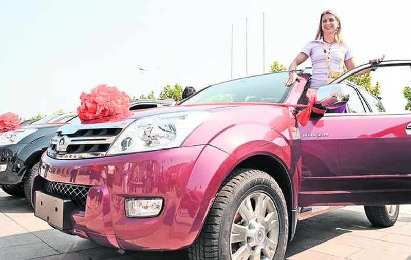 Cine vrea maşina ei? Alina Dumitru, campioană olimpică în 2008, scoate la licitaţie automobilul primit drept răsplată pentru titlul suprem de la Beijing