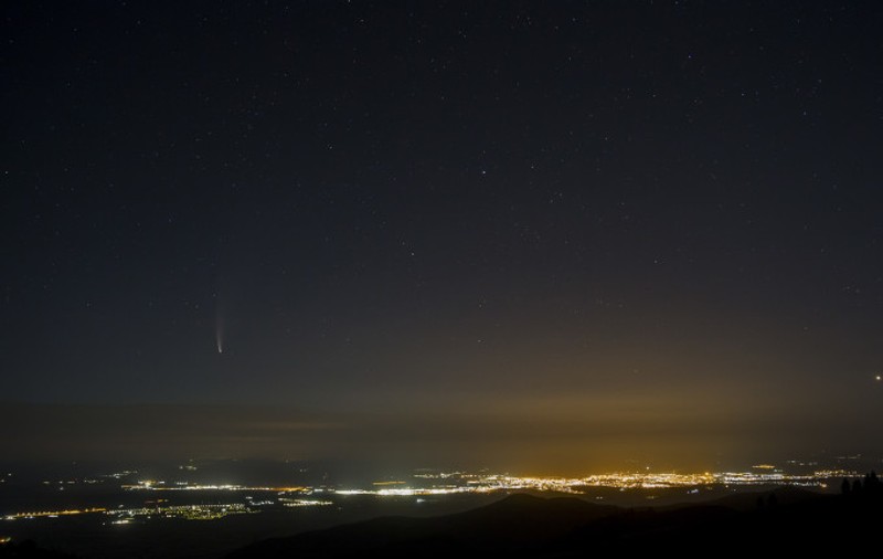 VIDEO| Imagini spectaculoase cu cometa NEOWISE au fost surprinse în Păltiniș. În ce locuri a mai fost văzută