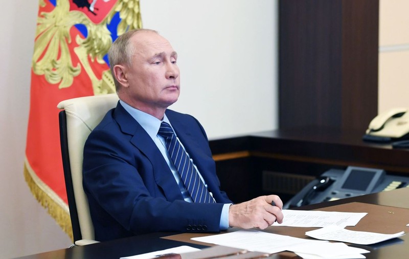 Vaccinul grăbit al Rusiei împotriva COVID, o victorie politică a lui Putin care stârnește însă scepticismul experților: ”E mai mult decât prostie!”