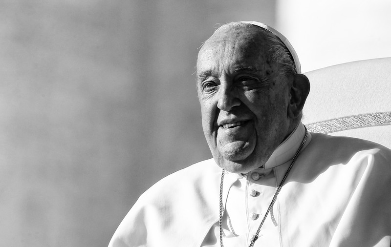 Papa Francisc a murit în urma unui atac cerebral. Liderul Bisericii Catolice avea 88 de ani. Unde va fi înmormântat