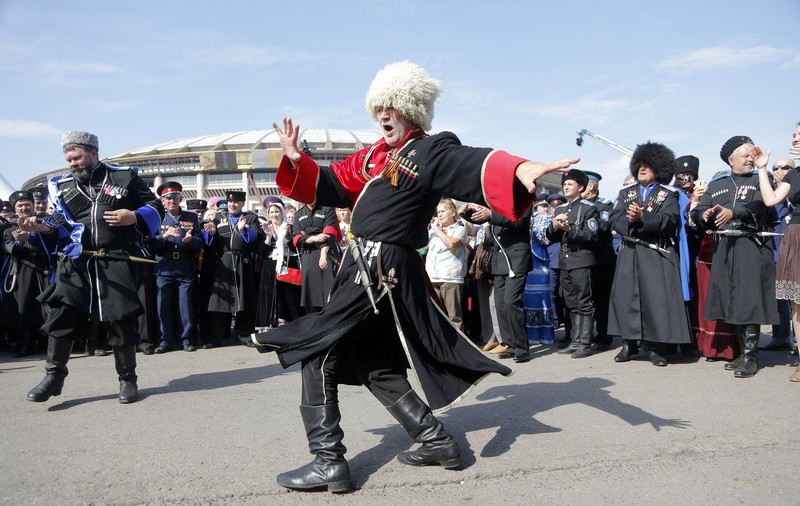 O regiune din Rusia va folosi cazaci pentru a impune respectarea măsurilor anti-COVID-19