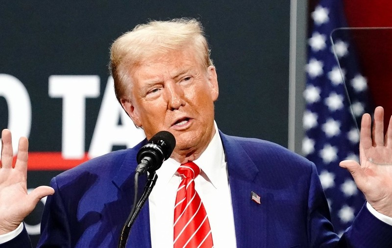 Democrații înstăriți se refugiază în Londra după victoria lui Trump