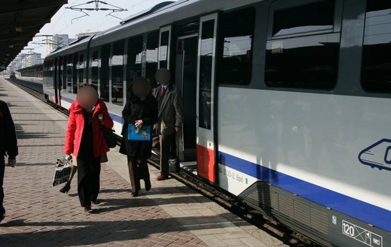 CFR suplimentează numărul trenurilor de Paște. Vezi programul special!