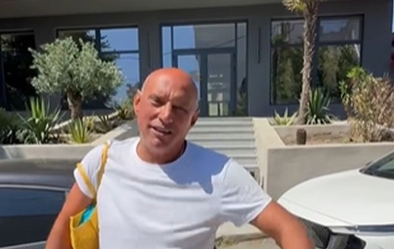Cum a apărut Florin Prunea pe plajă alături de iubita lui: „Zici că sunt Nea Mărin Miliardar”