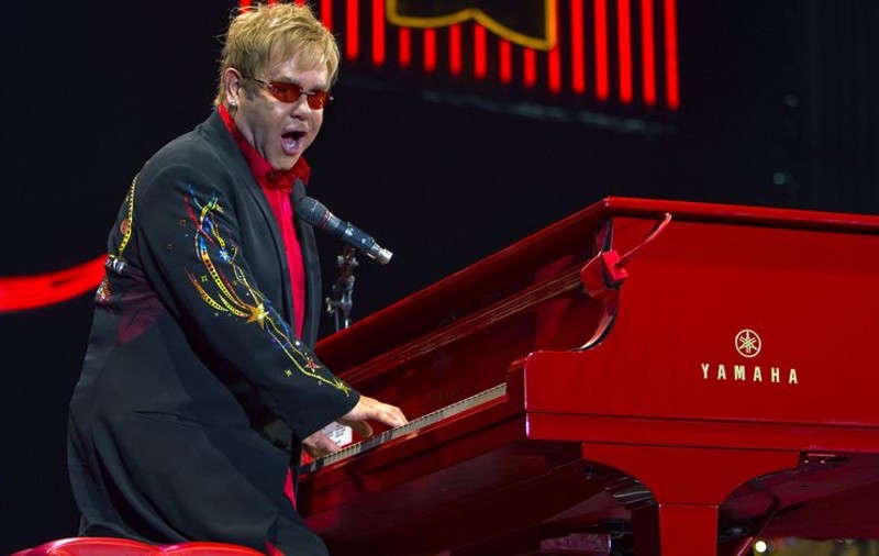 Concertul lui Elton John de la Chichen Itza îi înfurie pe mayaşi