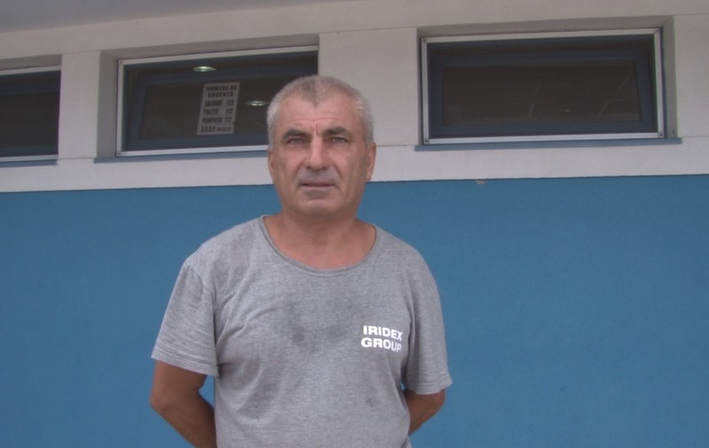 VIDEO REPORTAJ/ Gospodarul care le dă românilor o lecție de civilizație, la marginea autostrăzii