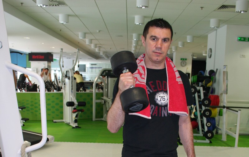 Fostul campion mondial de box profesionist, Mihai Leu, se antrenează la greu: arată de parcă zici că intră în ring!