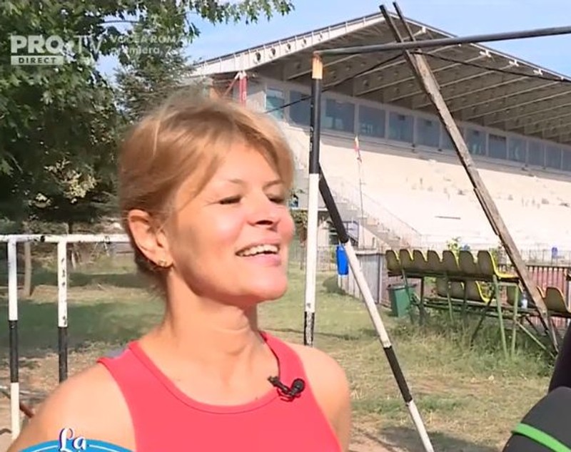 Cum se menține în formă Sanda Ladoși la 48 de ani | FOTO