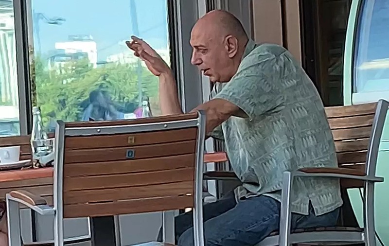 „Guru” Bogdan Giuseppe, condamnat definitiv la 30 de ani de închisoare pentru peste 50 de violuri și agresiuni sexuale. Cazul, dezvăluit de Libertatea în urmă cu trei ani