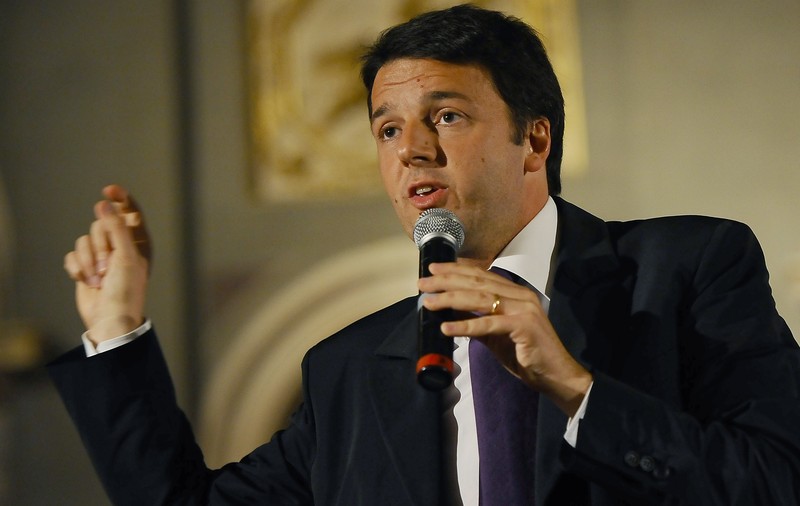 Sosirea migranților, în creștere în Italia! Premierul Matteo Renzi reacţionează!