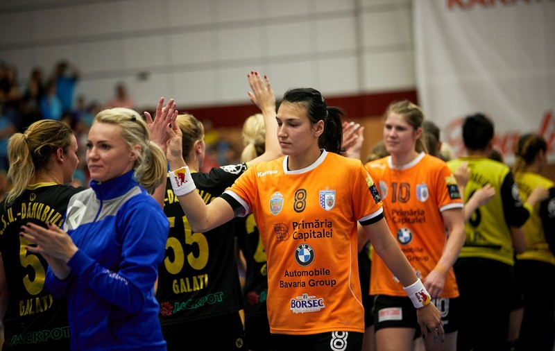 CSM București n-a avut noroc la tragerea la sorți din Liga Campionilor. Nici SCM Craiova n-a prins un culoar favorabil