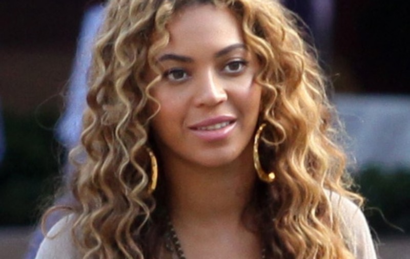 Beyonce nu înţelege de ce a făcut-o Dumnezeu atât de talentată