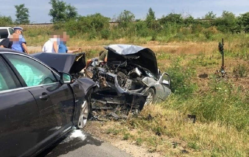 O gravidă a fost rănită grav într-un accident în Satu Mare