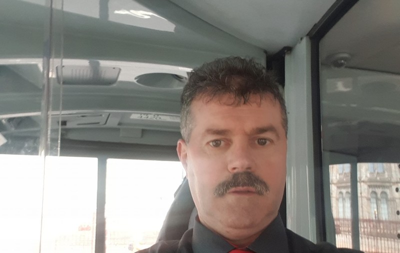 Mărturia celui mai bun prieten al șoferului de autobuz român din Marea Britanie, răpus de coronavirus. ”Te aștept, Nicule, i-am zis, am pus o bere la rece. Dar n-a mai venit...”