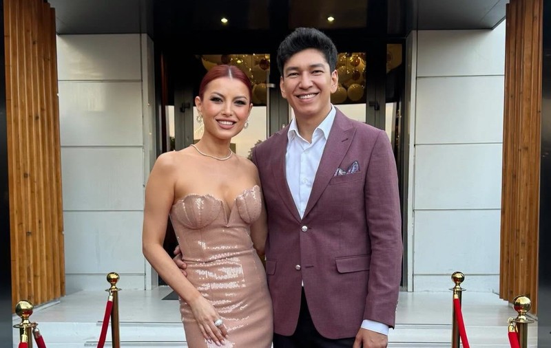 Anunțul făcut de Elena Gheorghe după 14 ani de căsnicie și 21 de ani de relație. „Și iată-ne aici. Am trăit totul intens”