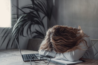 Epuizarea este o problemă frecvent întâlnită în societatea modernă. Foto ilustrativ: Shutterstock