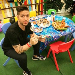 Jorge a fost prins pe picior greșit. “Rău, George…rău”. Au făcut totul public