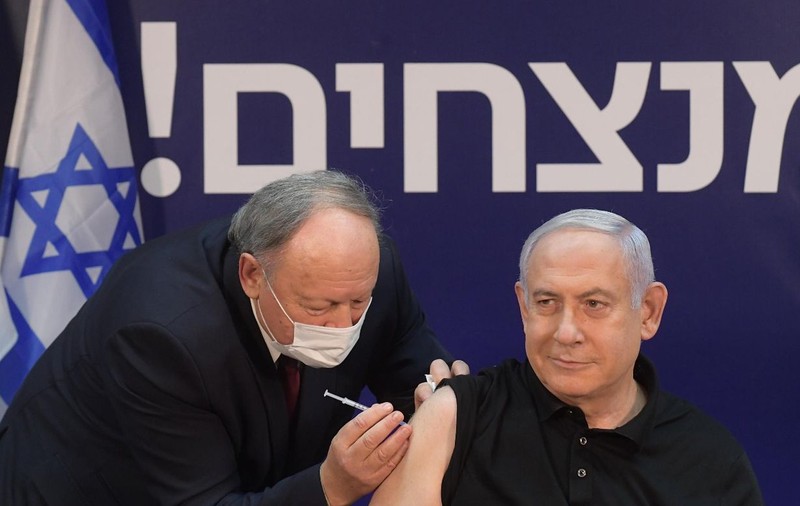 Dezvăluirile medicului român care l-a vaccinat contra COVID-19 pe Beniamin Netanyahu
