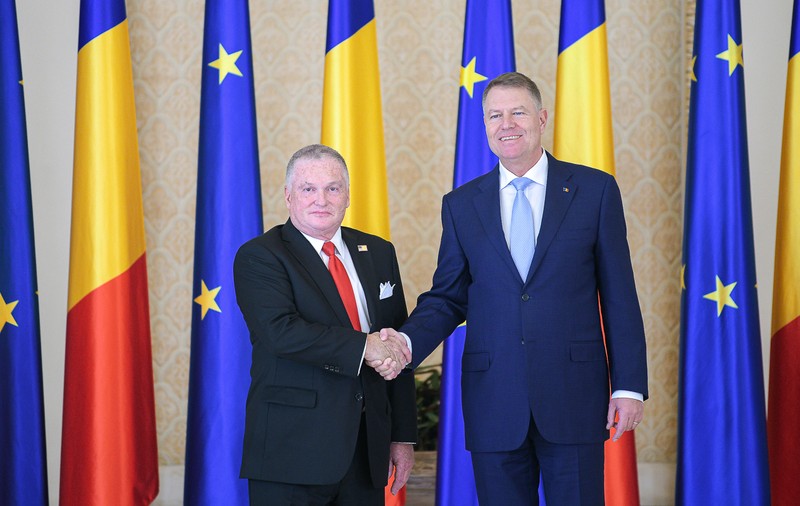 Noul ambasador al SUA în România, Adrian Zuckerman, a fost primit la Palatul Cotroceni