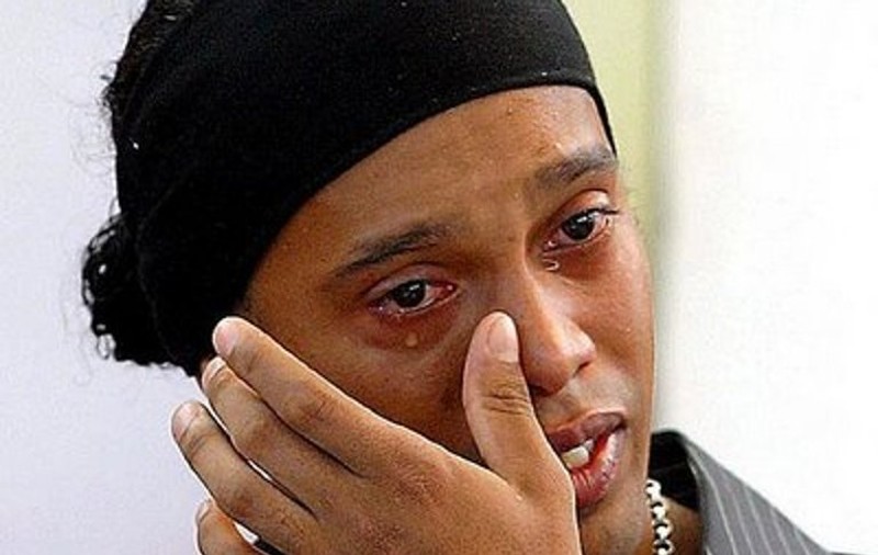 Probleme în familia lui Ronaldinho! Fotbalistul trece printr-o adevărată dramă!