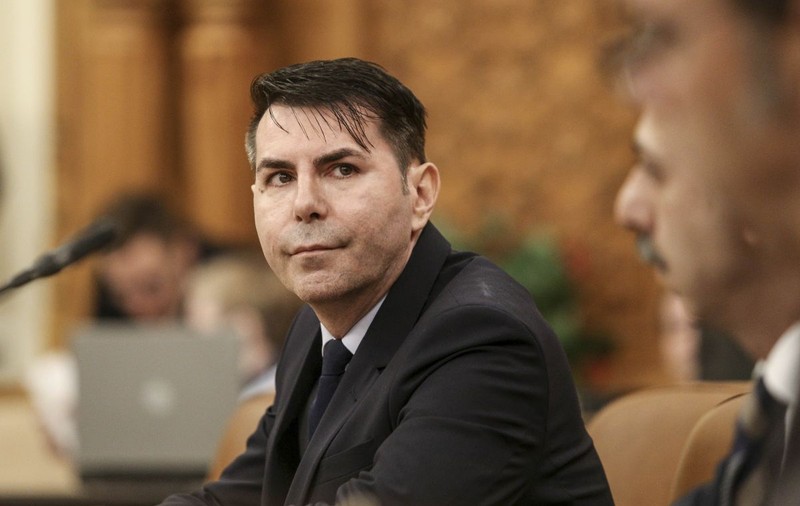 Klaus Iohannis a semnat demisia lui Gheorghe Stan din funcţia de procuror. Fostul şef al Secţiei Speciale, votat judecător CCR, de către Parlament